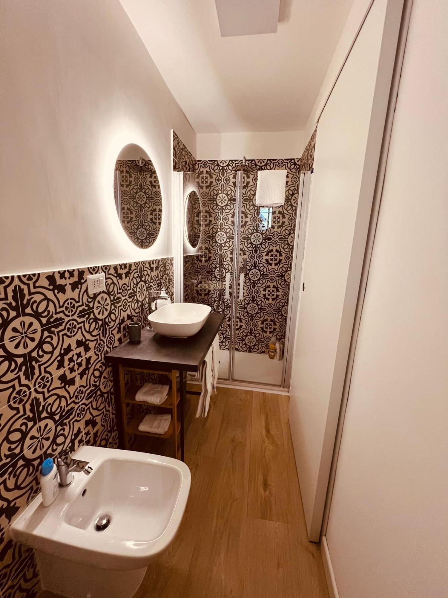 Apartamento La Casa Di Clara Nápoles Exterior foto